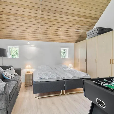 4 Bedroom Gorgeous In *