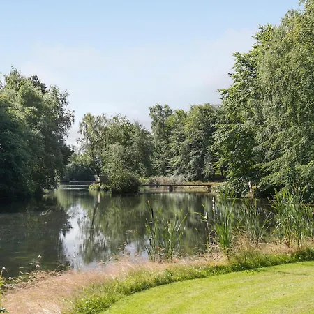 Holiday home 4 Bedroom Gorgeous In